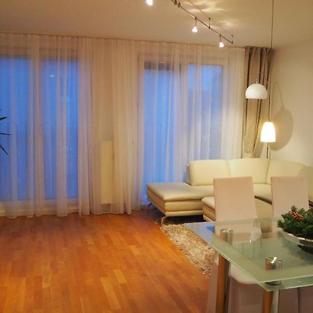 Modernes Studio-Apartment Nahe Zentrum Mit Garagenplatz Viena Exterior foto